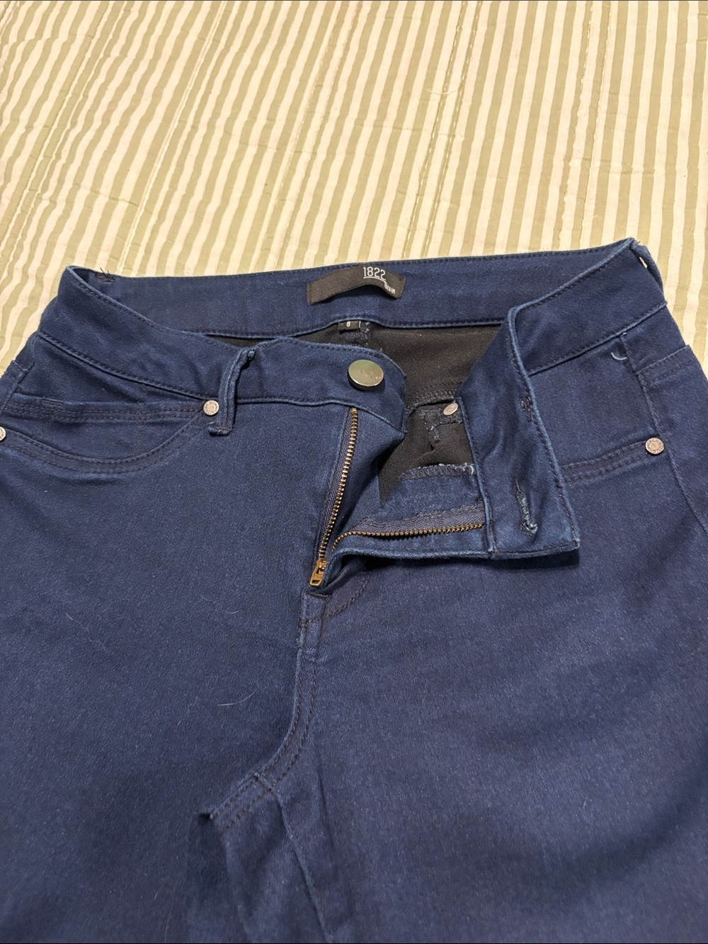 1822 Denim Women’s Dark Blue Jeggings - Picture 2 of 6